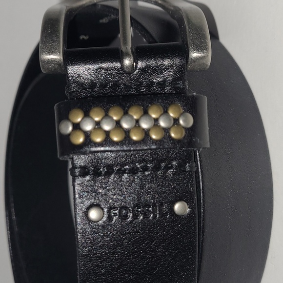 NWOT Fossil Mluti Stud Leather Belt - Picture 2 of 8
